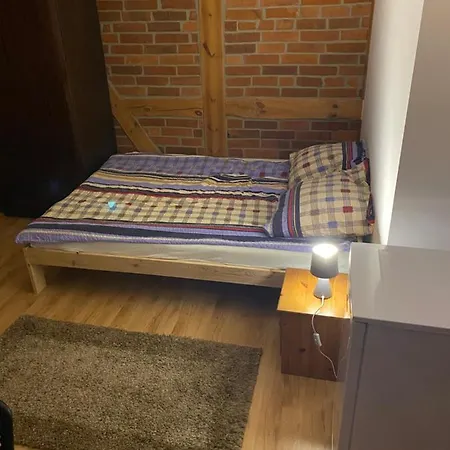 Pokoje Goscinne Pod Jabloniami Homestay Darlowo